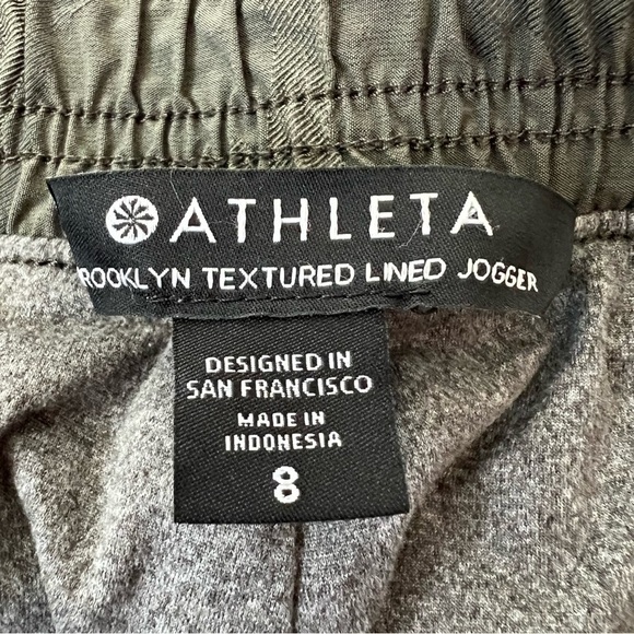 Athleta Brooklyn Textured Lined Lux Jogger Olive Camo Athleisure Gorpcore Size 8 - Picture 13 of 16